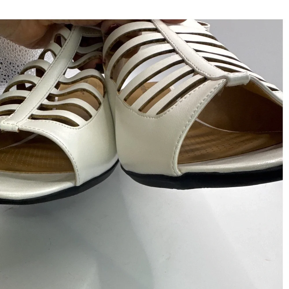 Comfortview‎ Suki White Gladiator Cage Sandals Slingback Wedge Womens 10.5 WW